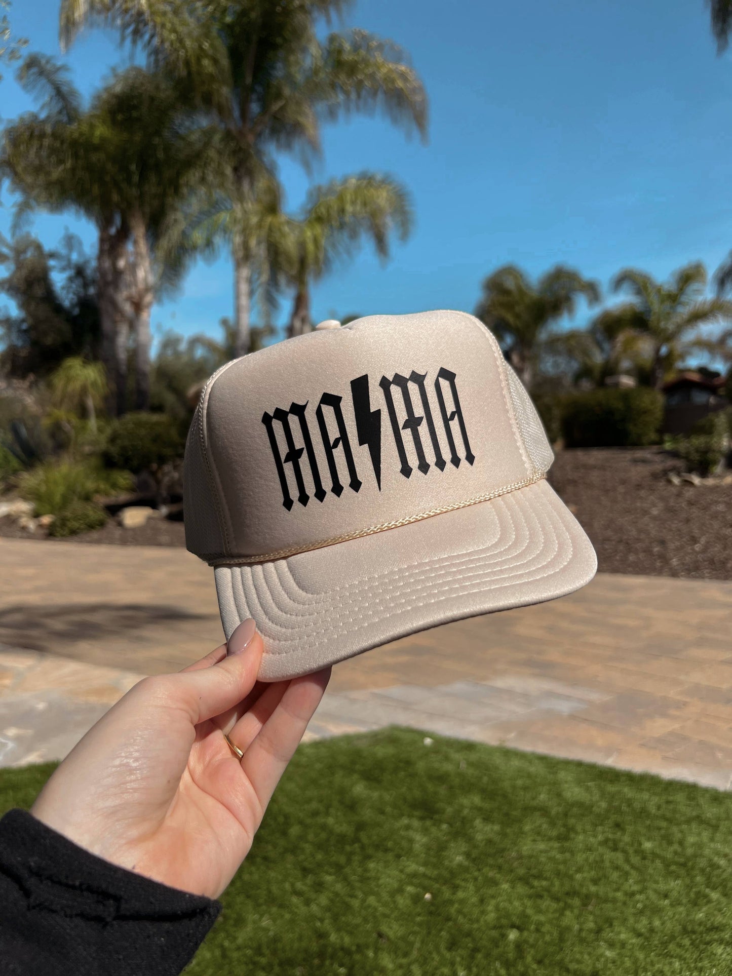 MAMA Trucker Hat