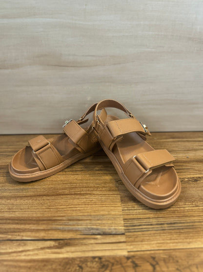 Mayra Sandal